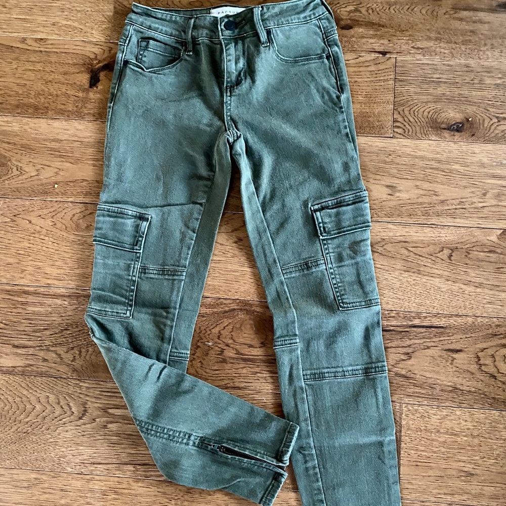 Cargo Jeans
